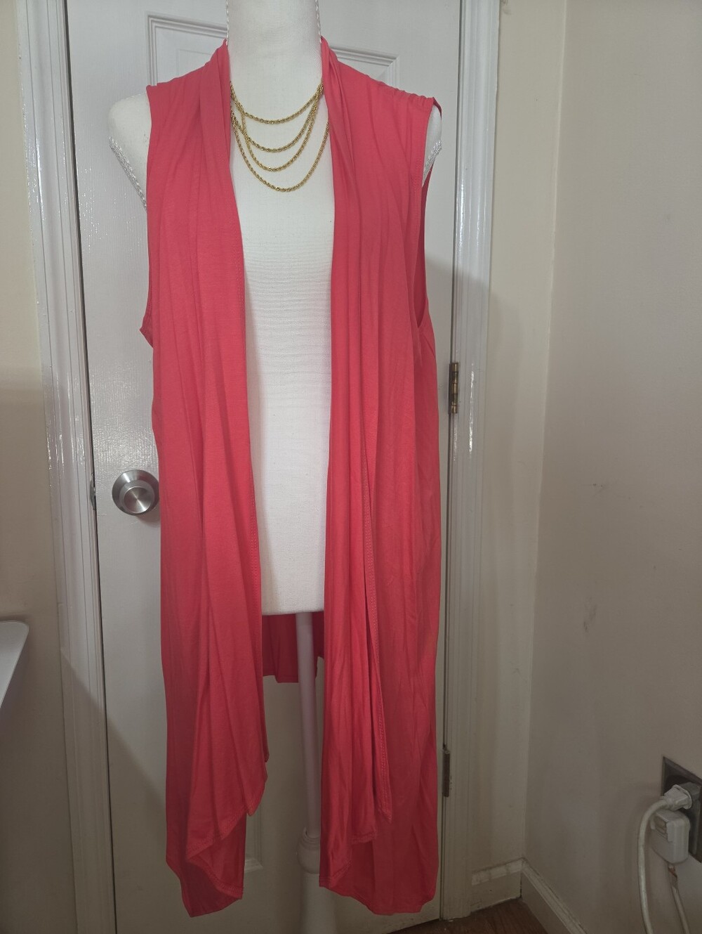 Azules Coral Sleeveless Draped Knit Duster